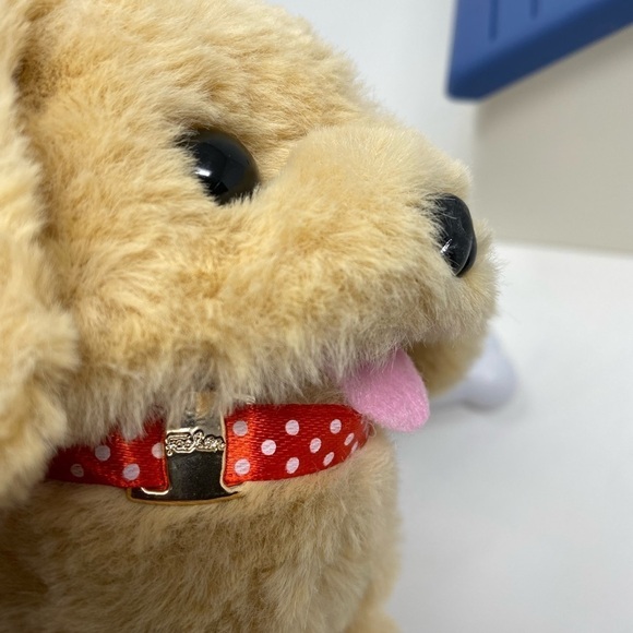 Interactive Puppy with Doghouse & Bone - Picture 3 of 5